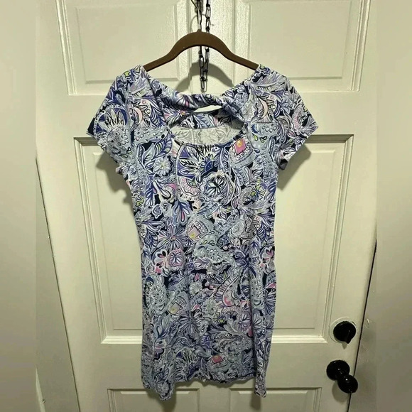 Lilly Pulitzer Short Sleeve Bay Dress in Iris Blue Namastay In The Jungle Medium - Picture 3 of 6